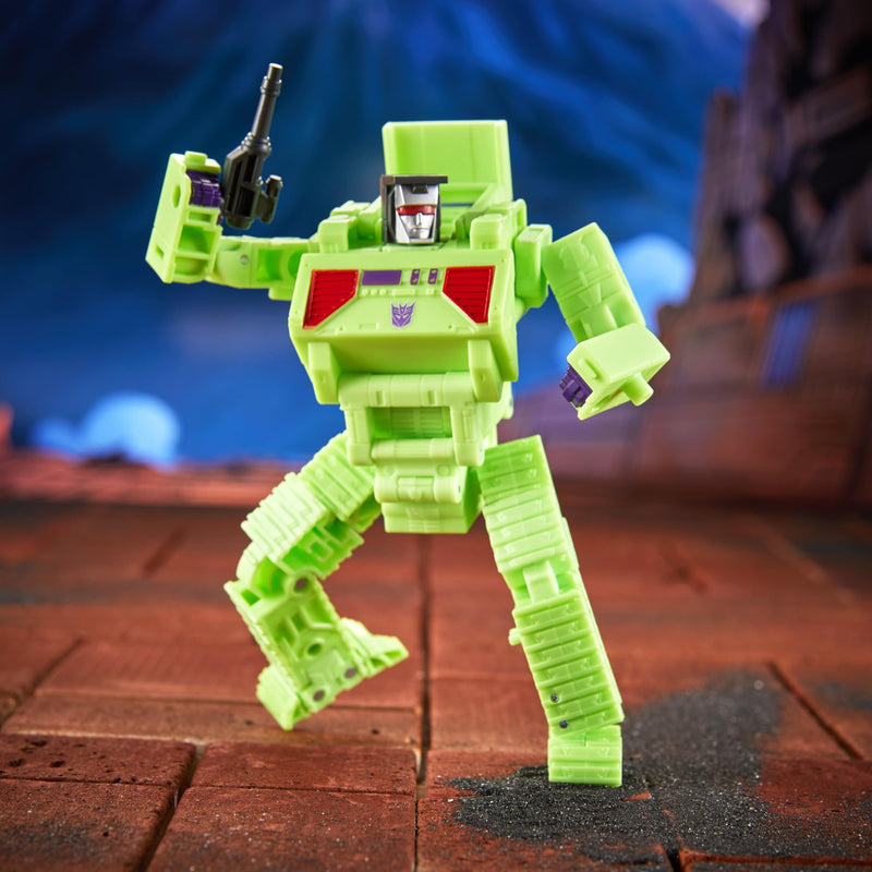Transformers Studio Series Action Figure Transformers: The Movie Deluxe Bonecrusher