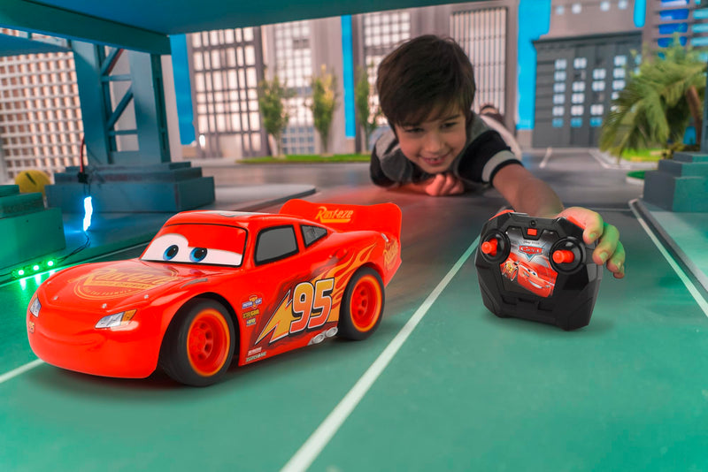 Disney Cars 3 Remote Control Lightning McQueen Turbo Racer