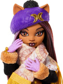 Monster High Skulltimate Secrets Cabin Slay-cation Clawdeen Wolf Doll Playset