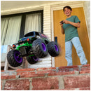 Monster Jam 1:15 Remote Control Smash & Bash Grave Digger Monster Truck