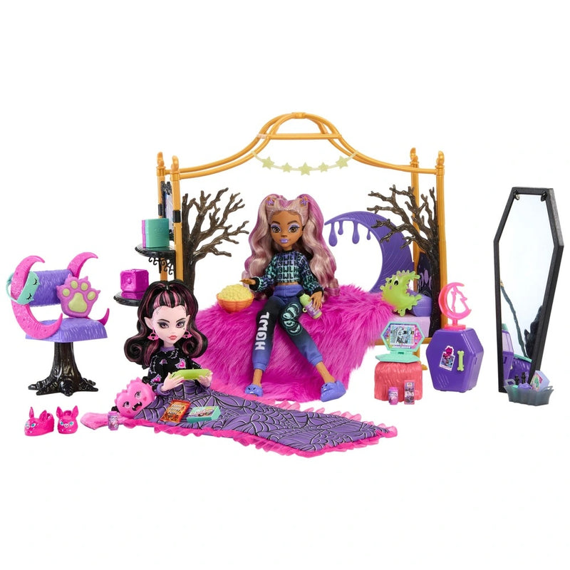 Monster High Playset Creepover Party with Draculaura and Clawdeen Wolf