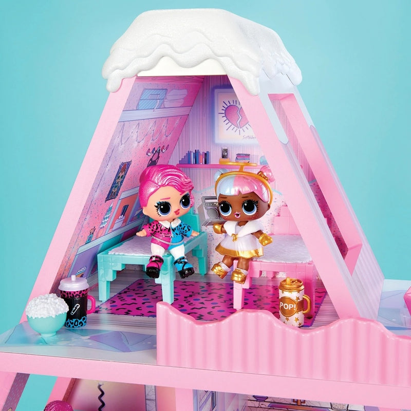 L.O.L. Surprise! Winter Snow Chalet Playset
